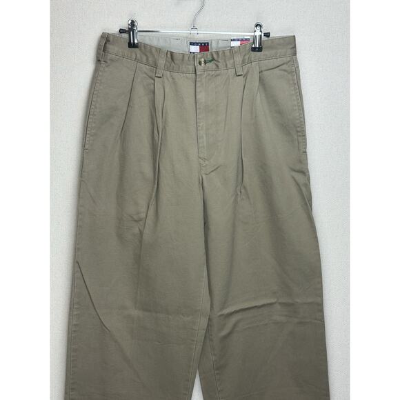 Men's NWT Tommy Hilfiger Size 31x32 Pants Tan Chino Khaki Office Dress Classic - Picture 2 of 14